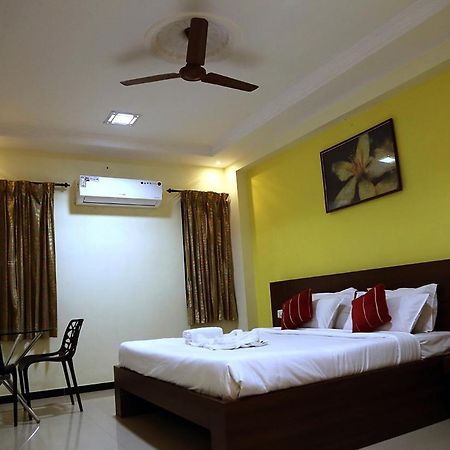 Landmaark Hotels Tiruppur Eksteriør bilde
